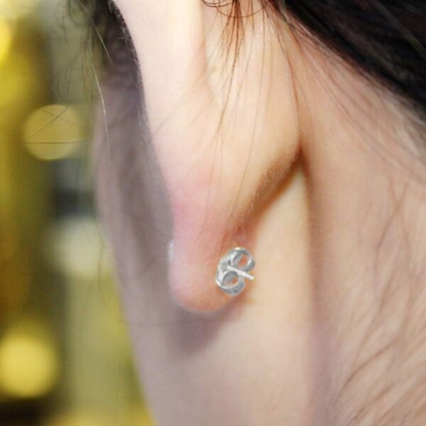 Earring-Backs-Clutches